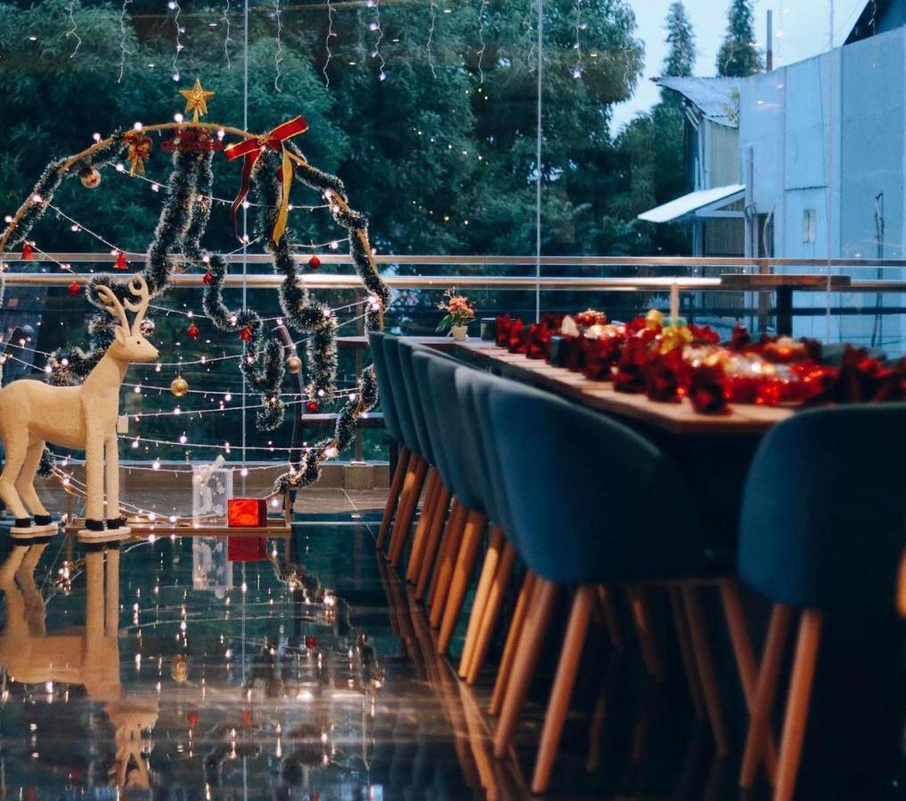 Golden Palace Hotel Batu Merah Екстериор снимка