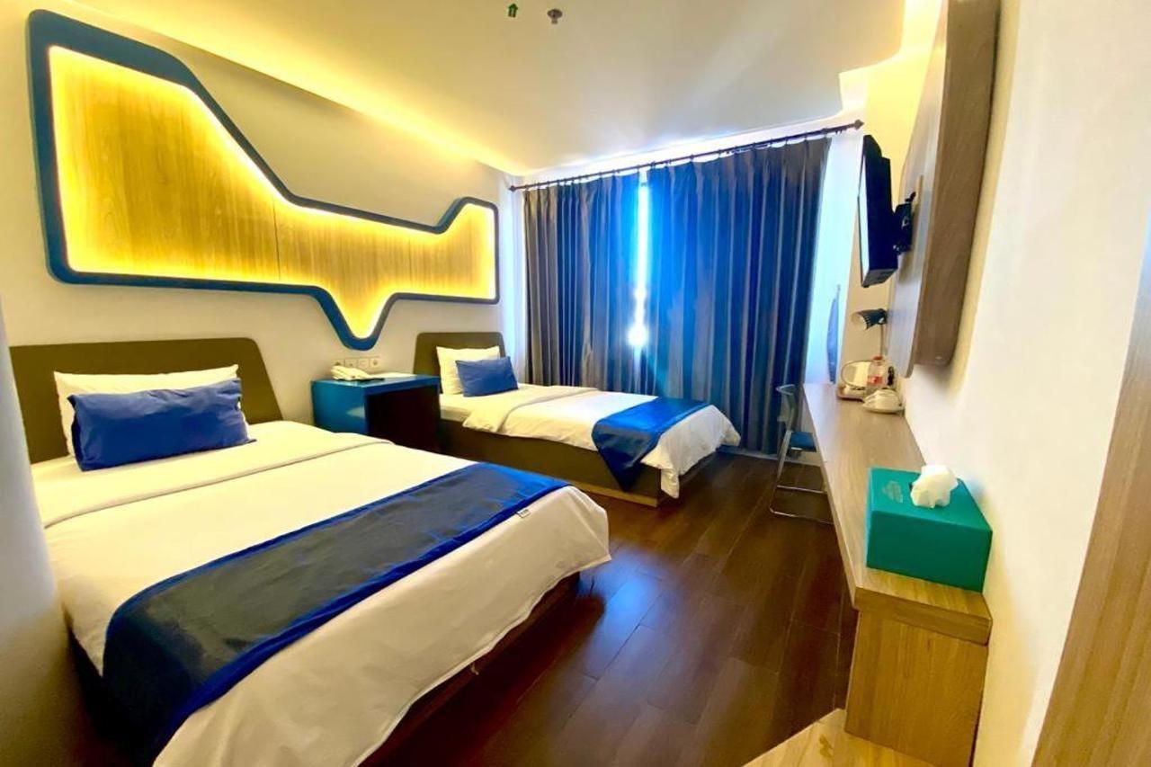 Golden Palace Hotel Batu Merah Екстериор снимка